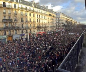 Feldman: Марш единства в Париже собрал тысячи людей