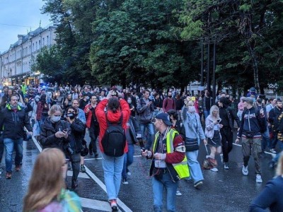 Протестное шествие проив результатов голосования состоялось в Москве 15.07.20