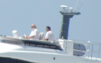 dymovskiy-name: Патриарх прогуливается на яхте Azimut