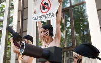 ����� �� ����� Femen "���������"