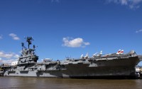 ���� ������ ������ ���������? ����� USS Intrepid.