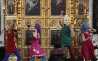 Панк-молебен "Богородица, Путина прогони!" в Храме Христа Спасителя