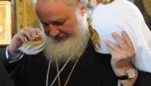 Кто порочит Патриарха Кирилла?